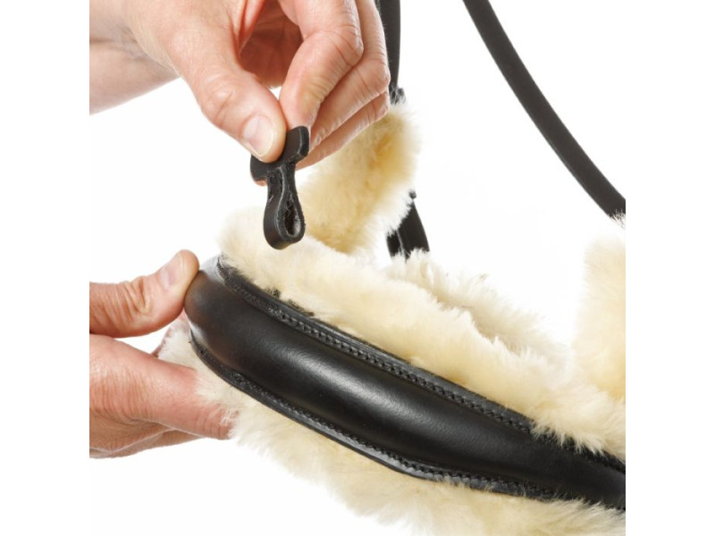 Uzdečka s anglickým nánosníkom Kavalkade Ivy Lammfell