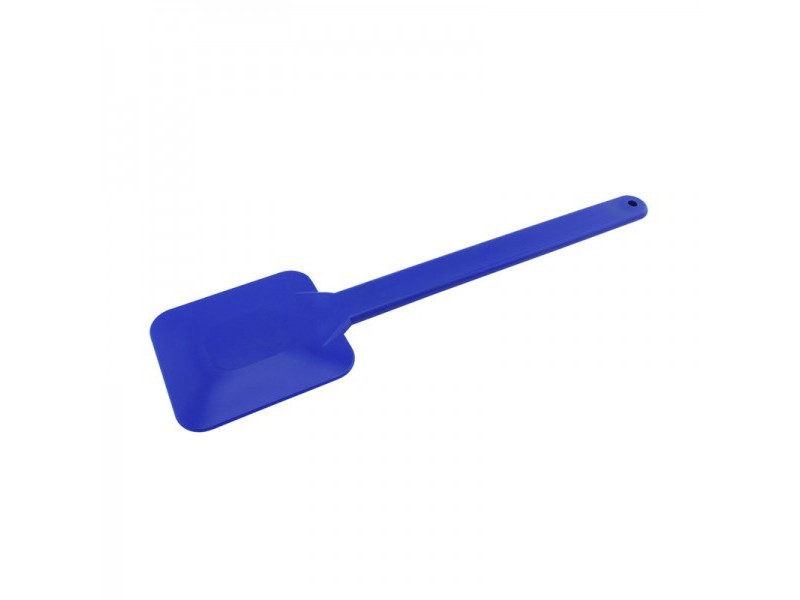 Plastová lyžica na krmivo